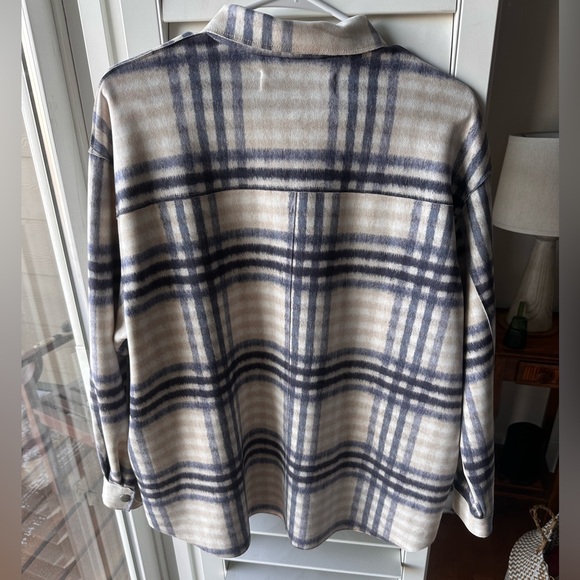 Zara Blue and Cream Faux Suede Plaid Top - Picture 3 of 3